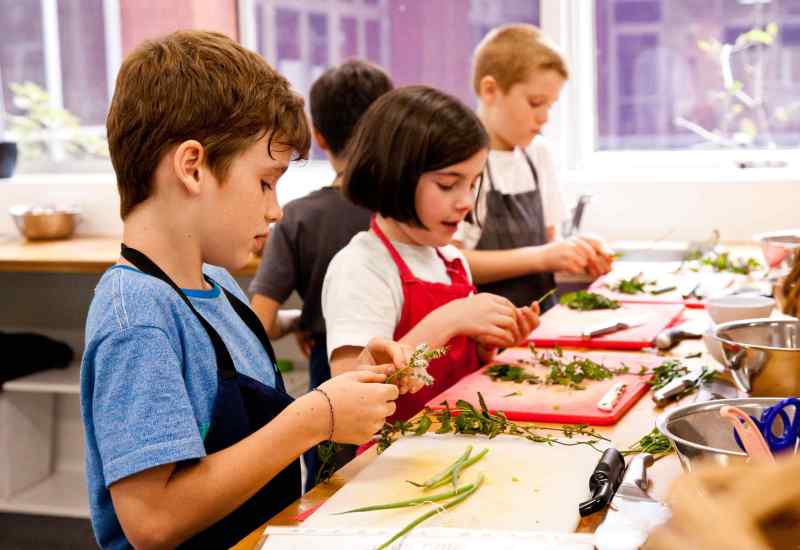 Collingwood College - Kitchen Garden Program